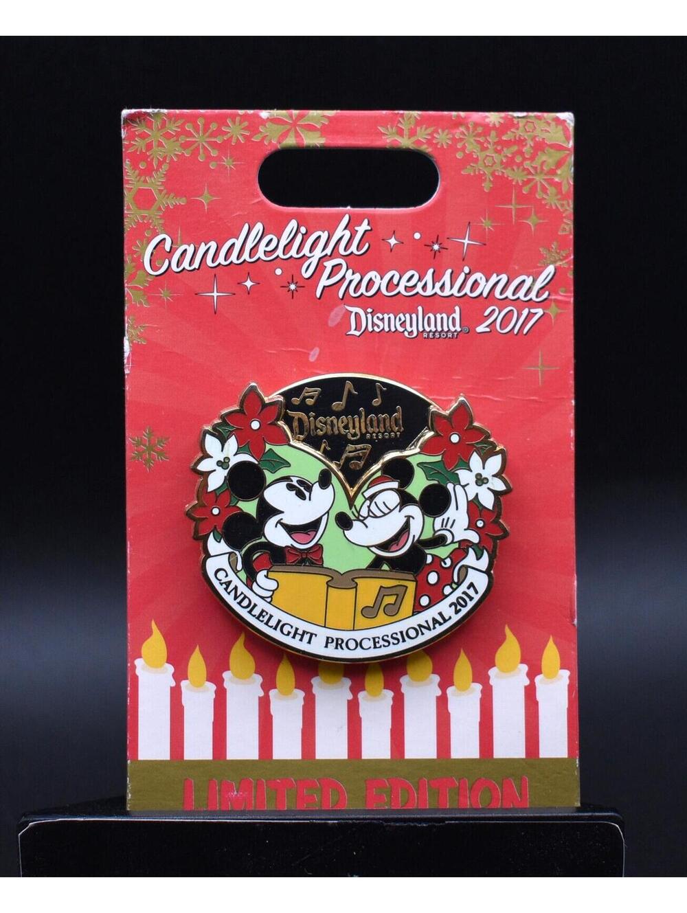 Disney DLR Mickey and Minnie Candlelight Processional 2017 Spinner Pin (C5)